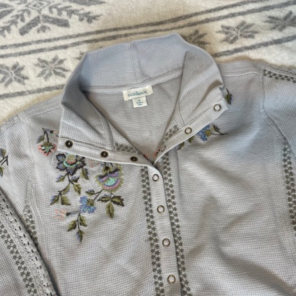 NWT Sundance Alpenwild Henley Embroidered Gray - Picture 3 of 5